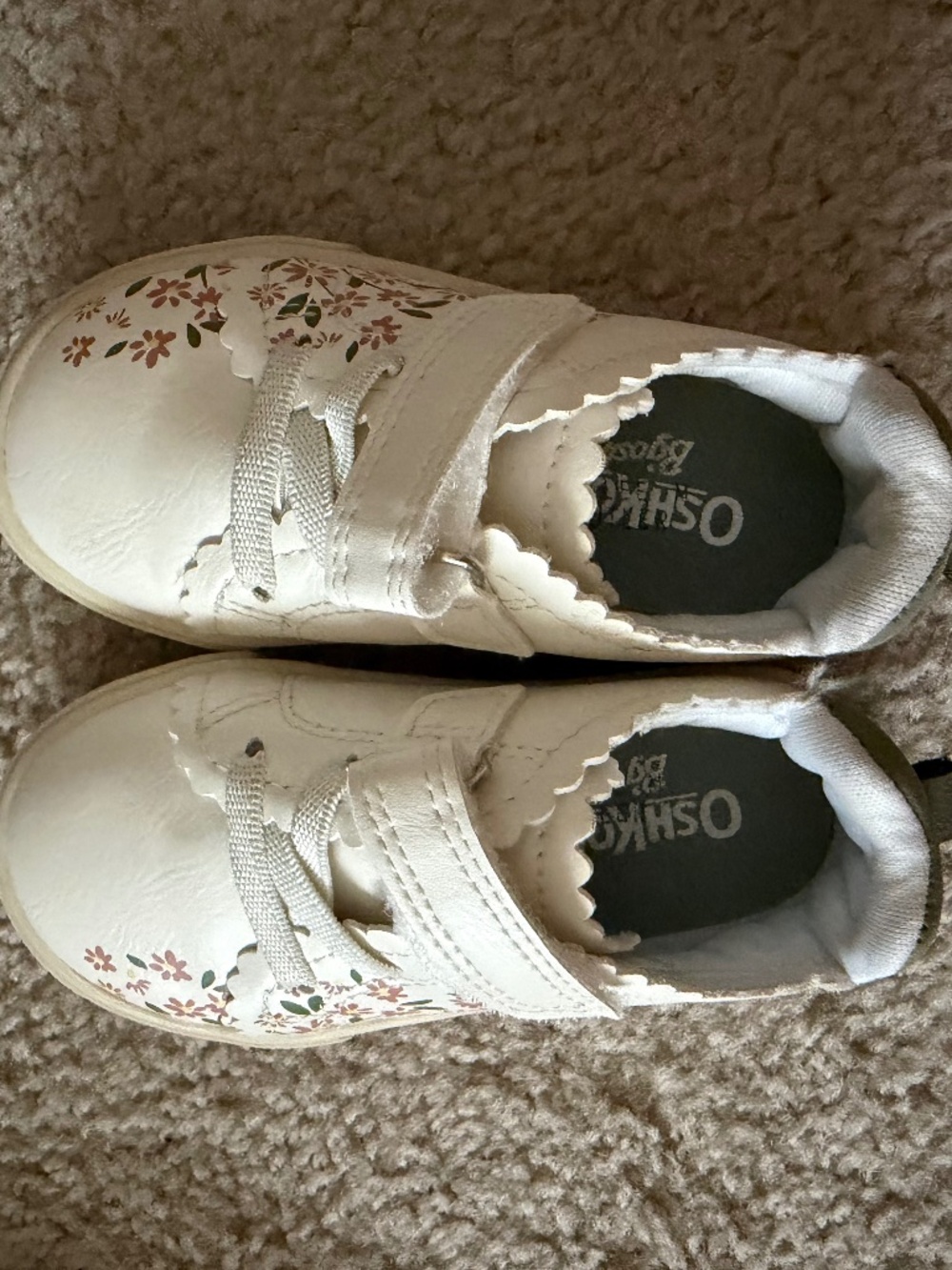 Oshkosh toddlers shoes